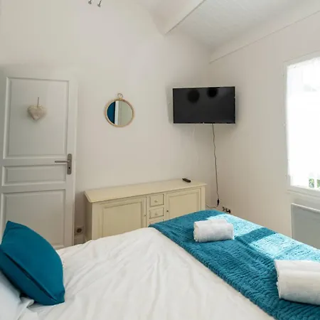 Les Iles Sous Le Vent - Maison Pour Les Grandes Tribus * Saint-Martin-de-Ré